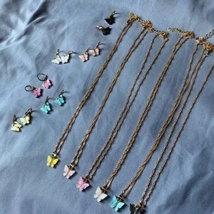 Wholesale Butterfly Pearl Necklaces